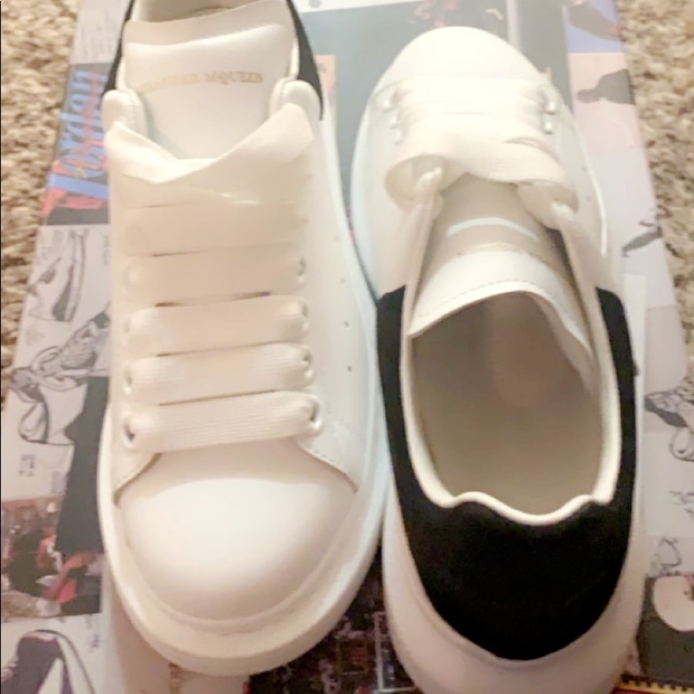 for sale only worn once